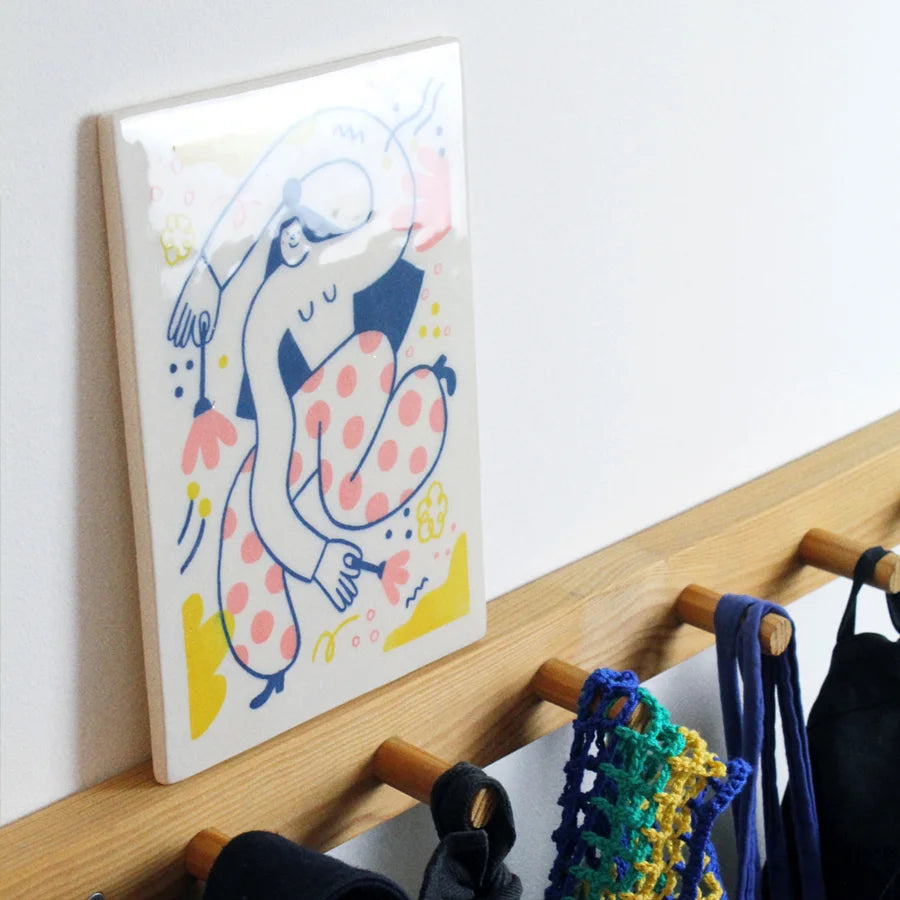 screen-printed tile. Screen printing on ceramic with engobe. Limited edition. Illustration by Ana Seixas